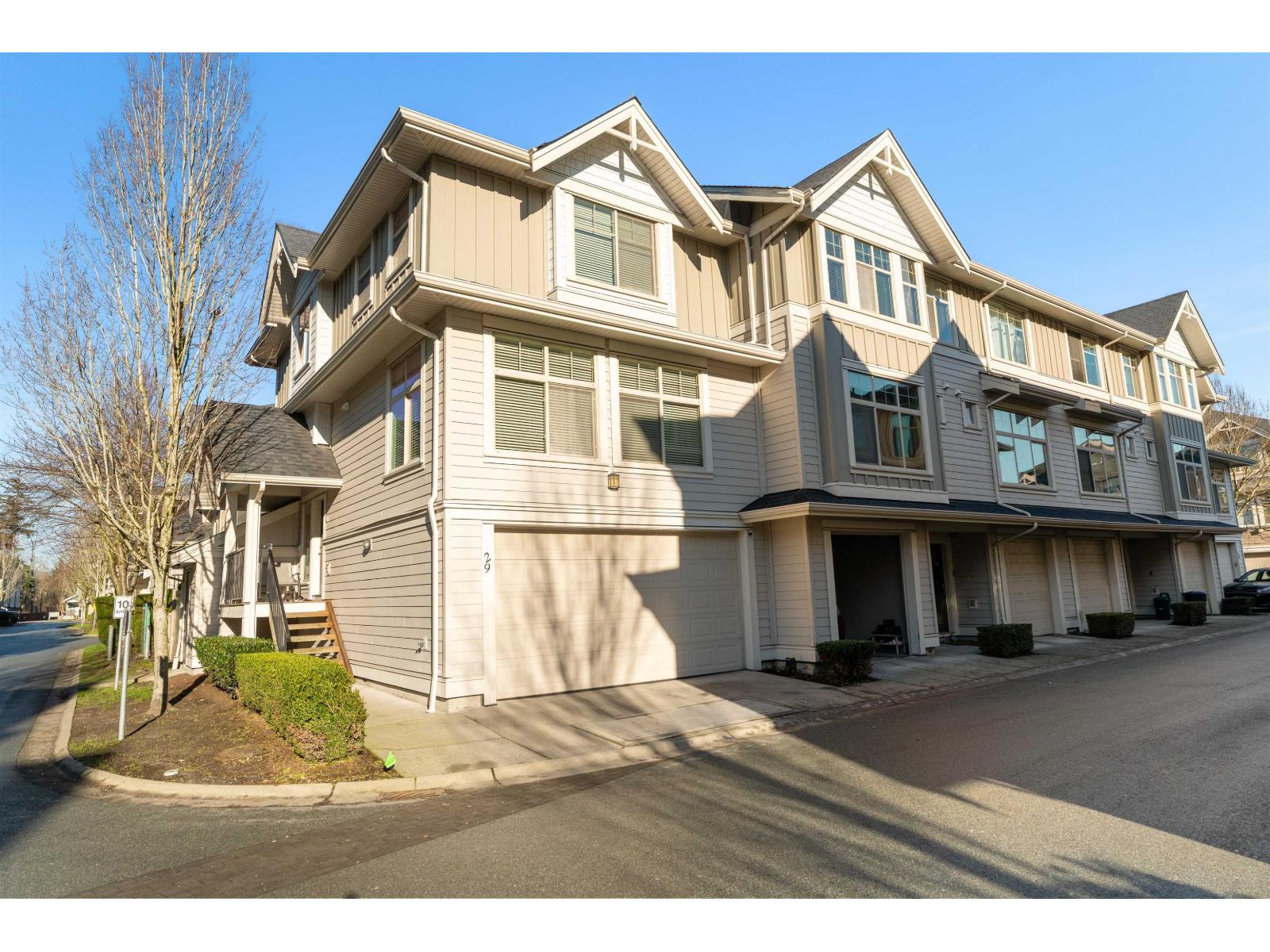 30 19525 73 Avenue, Surrey, British Columbia  V4N 6L7 - Photo 2 - R3079716