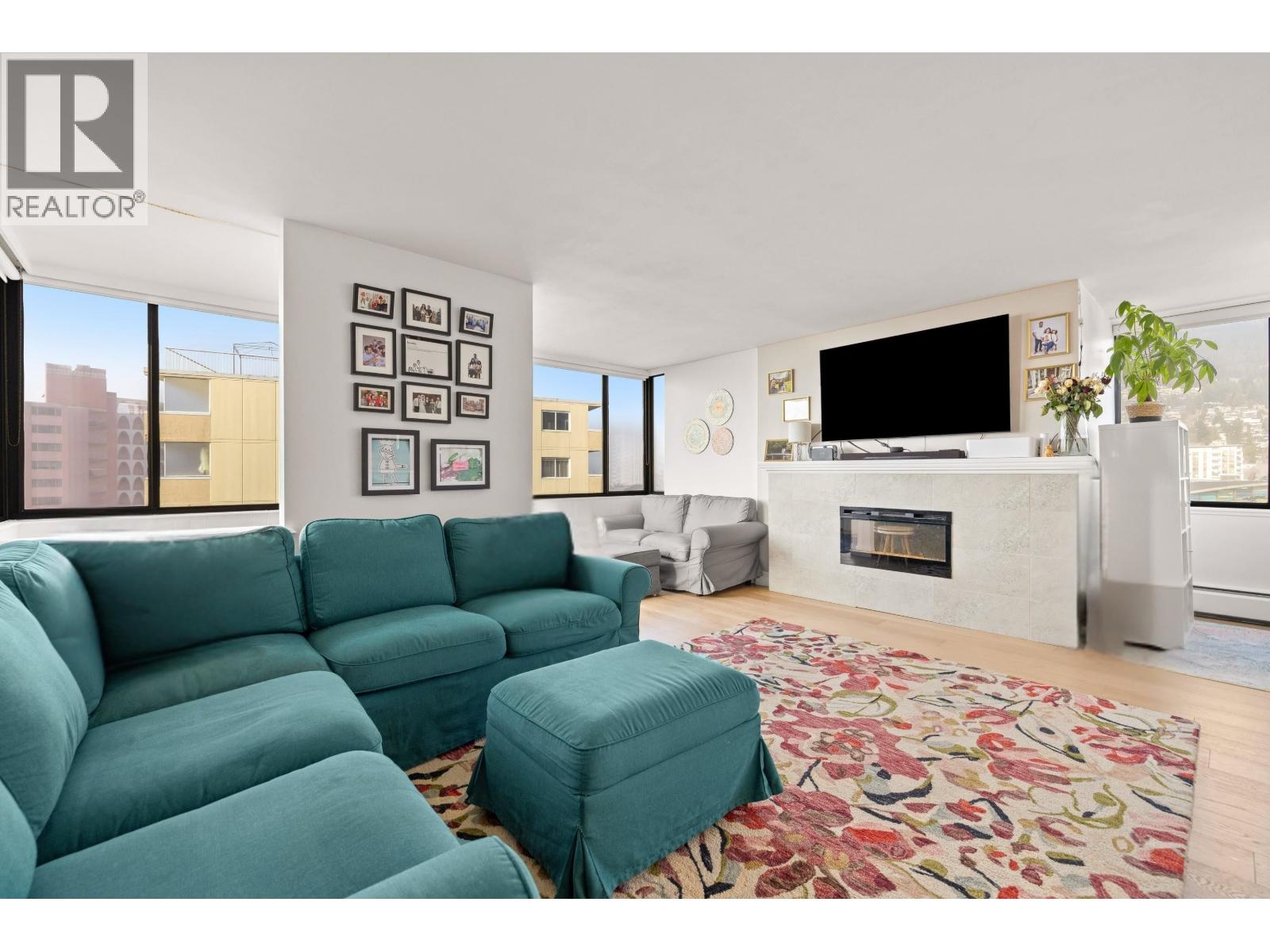 703 2167 Bellevue Avenue, West Vancouver, British Columbia  V7V 1C2 - Photo 2 - R3081541