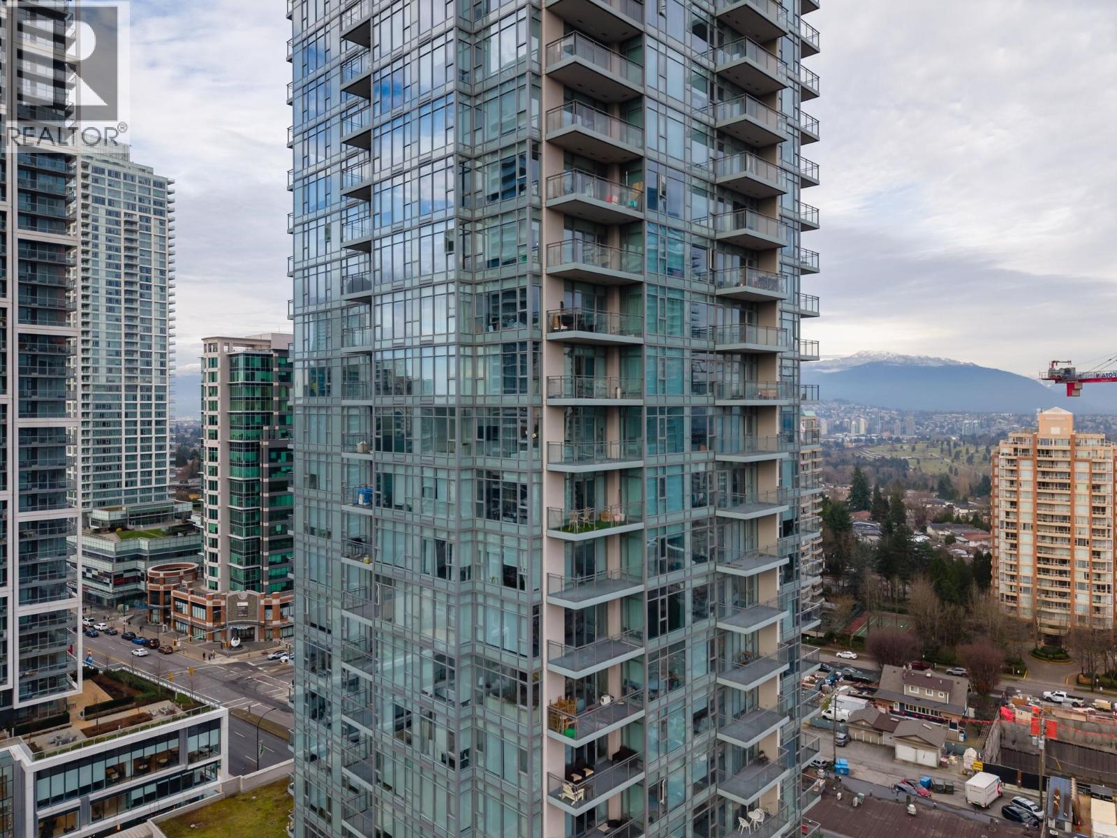 2009 4688 KINGSWAY, Burnaby, British Columbia