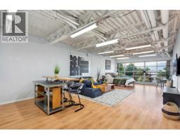 306 350 E 2ND AVENUE, Vancouver, British Columbia