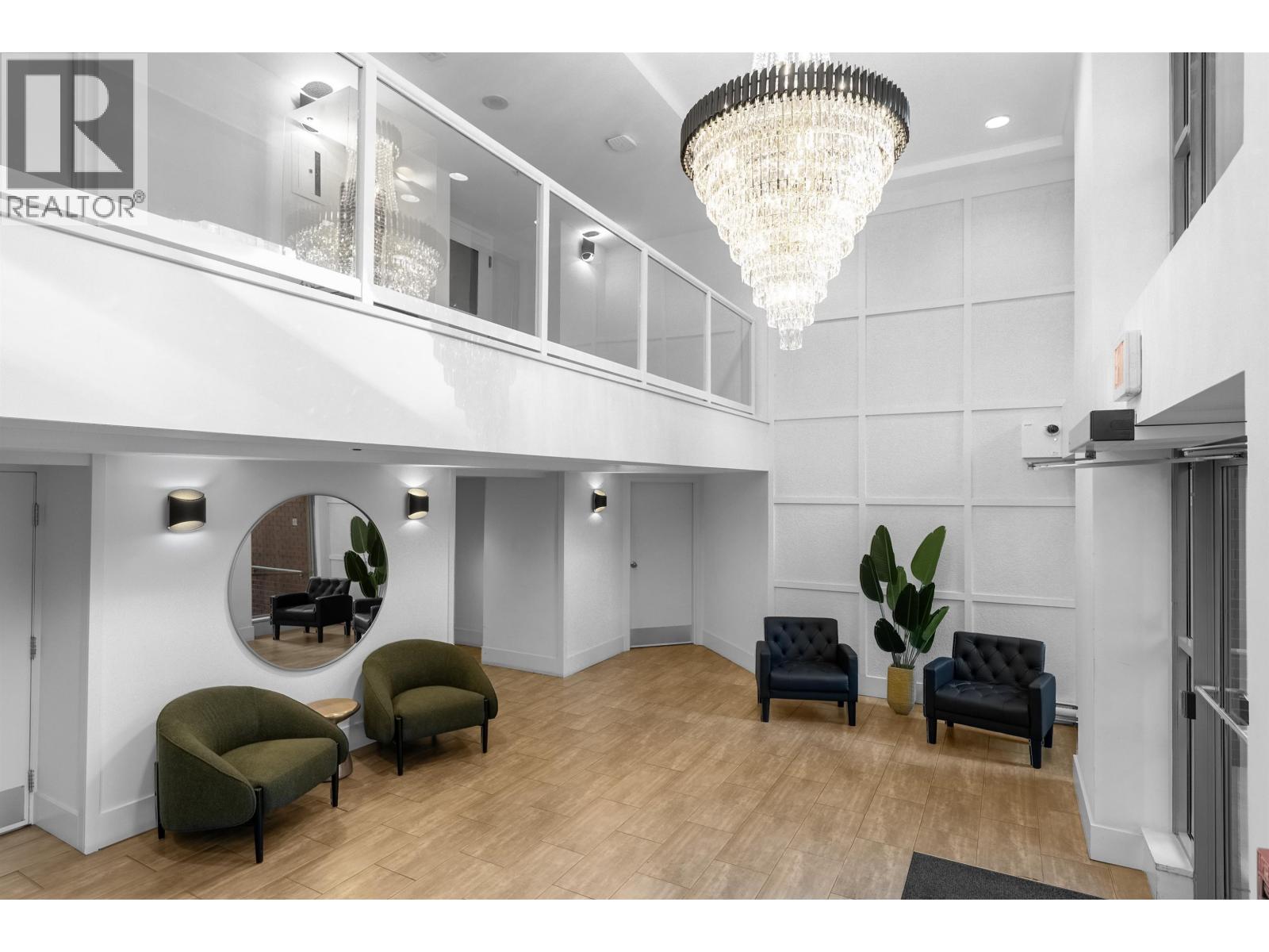 1506 867 HAMILTON STREET, Vancouver, British Columbia