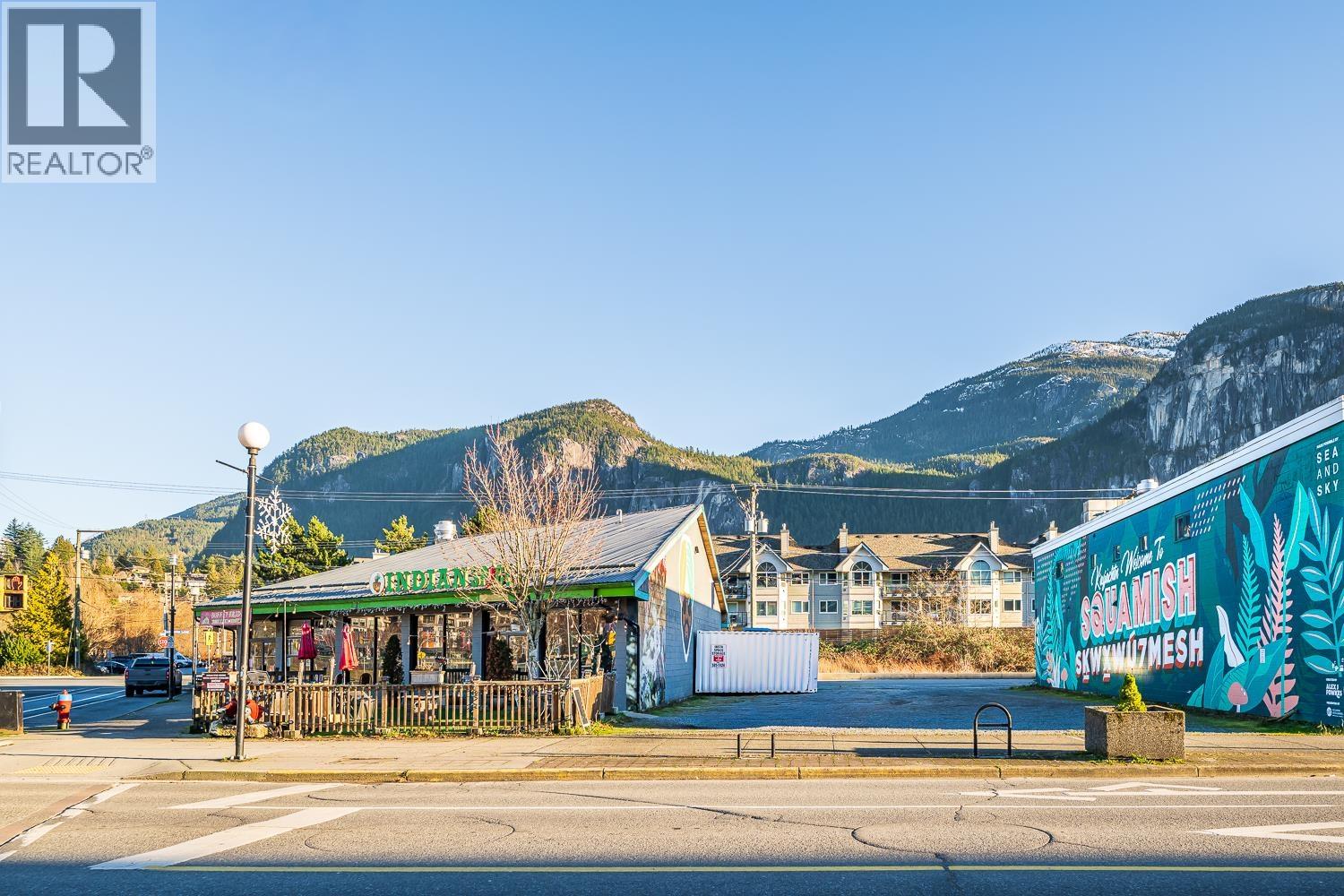 38188 & 38192 CLEVELAND AVENUE, Squamish, British Columbia