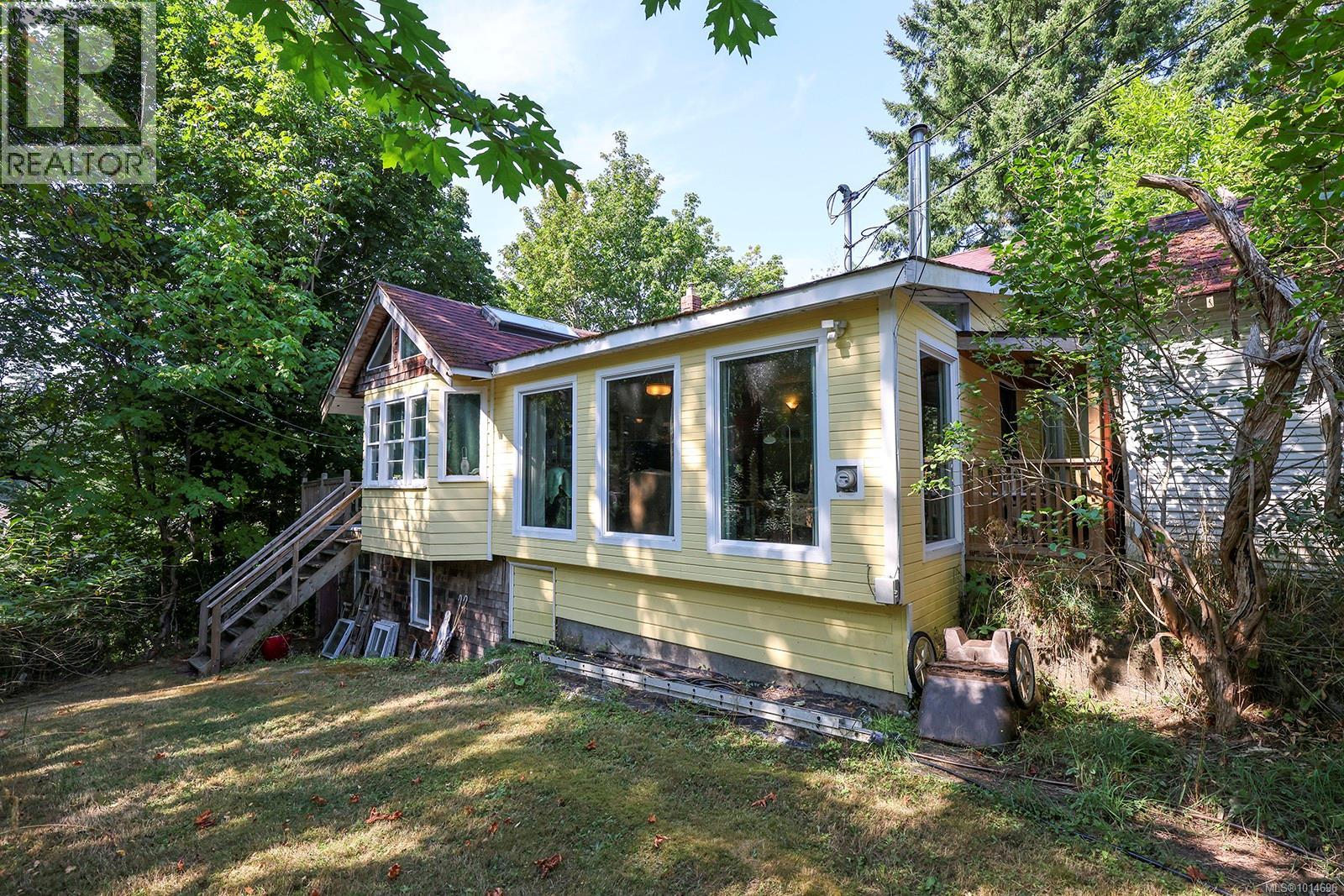 1185 5th St, Courtenay, British Columbia  V9N 1L7 - Photo 5 - 1014696