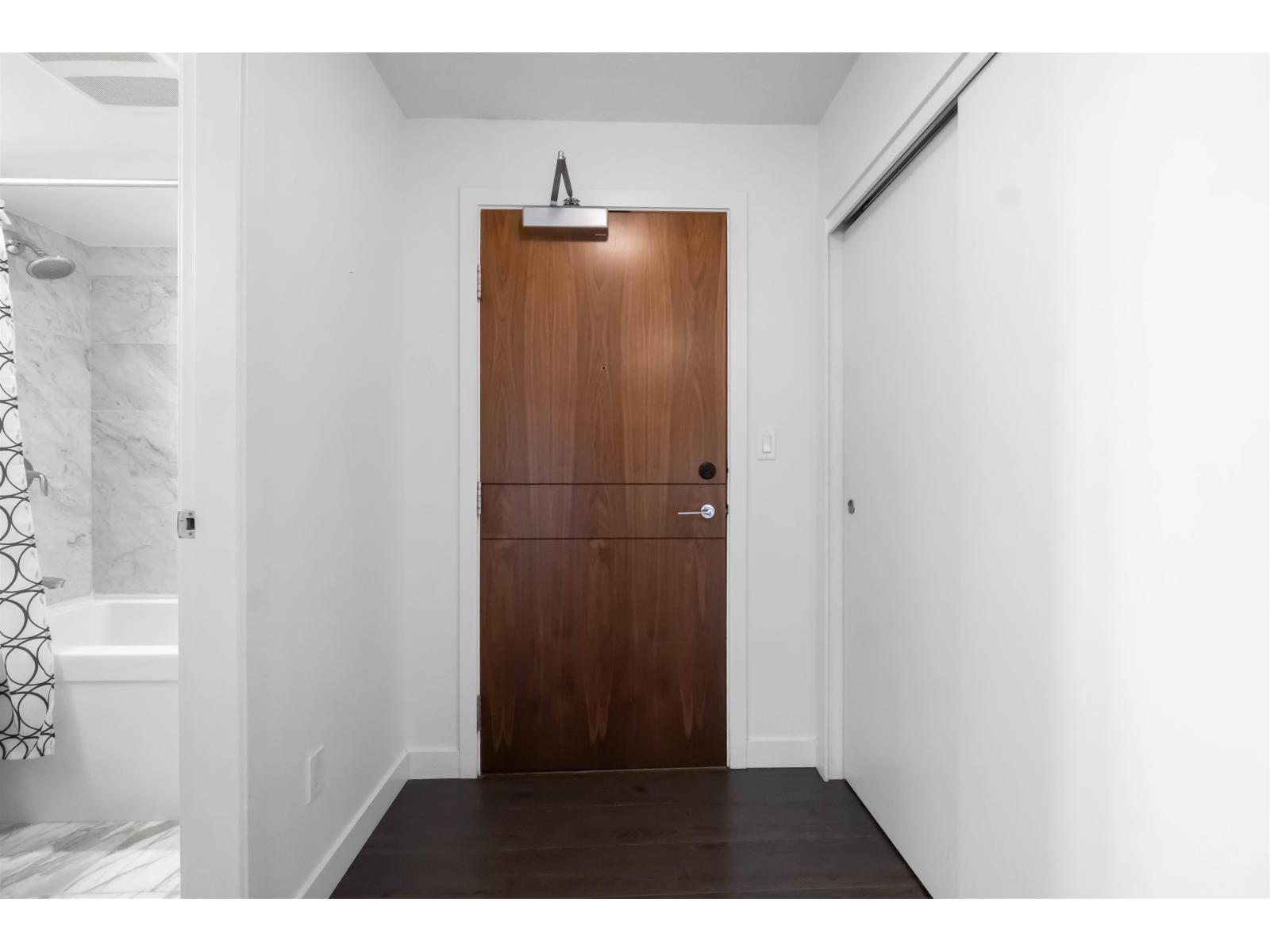 3301 13750 100 Avenue, Surrey, British Columbia  V3T 0L3 - Photo 5 - R3081529