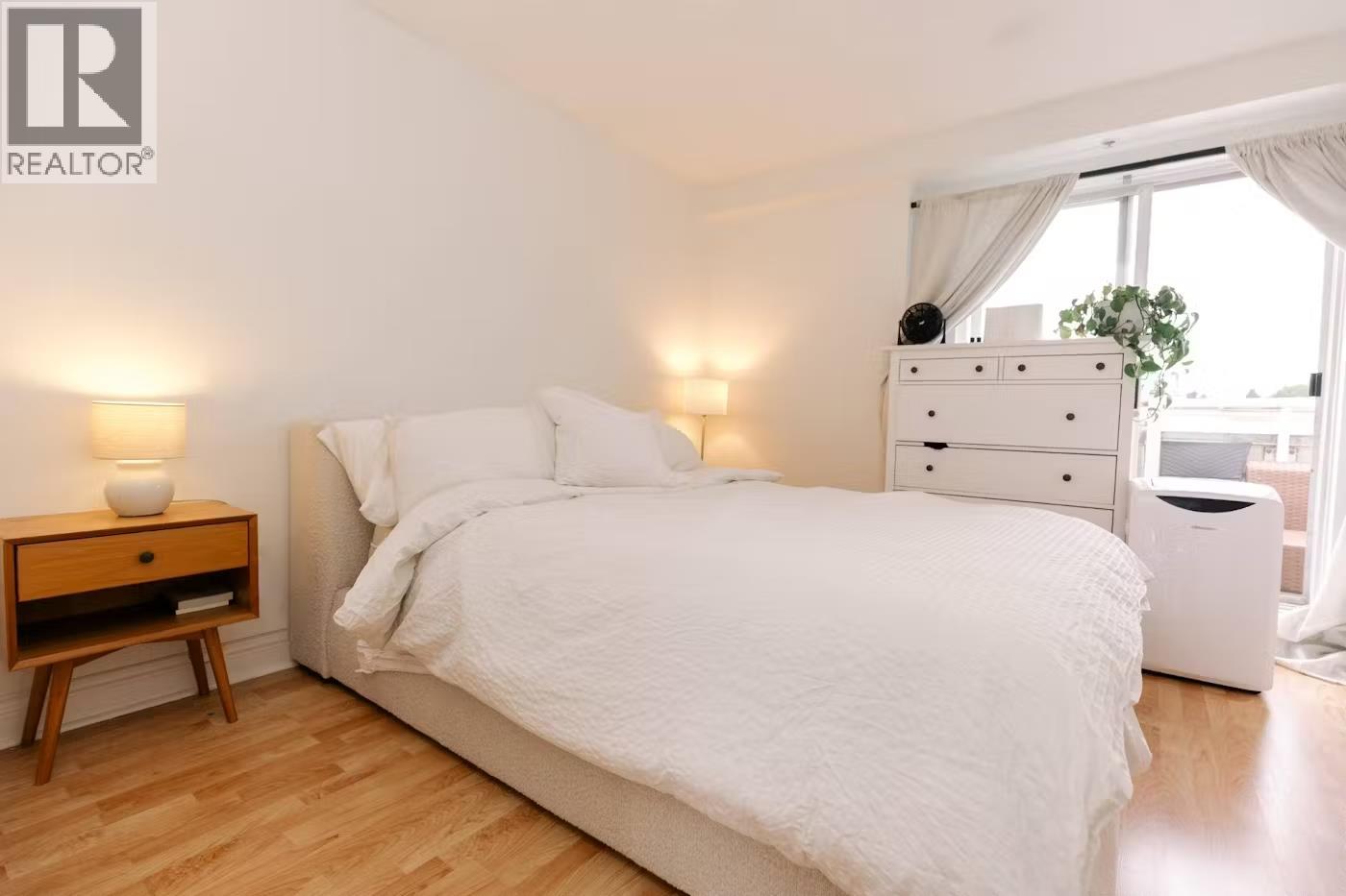 307 2545 W Broadway, Vancouver, British Columbia  V6K 2E9 - Photo 11 - R3078483