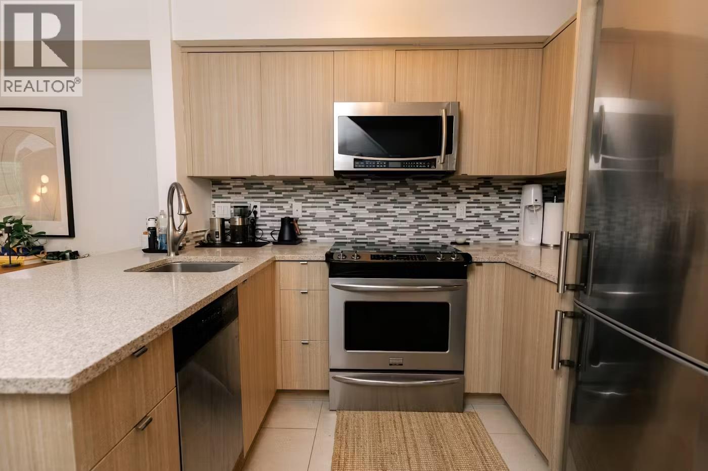 307 2545 W Broadway, Vancouver, British Columbia  V6K 2E9 - Photo 9 - R3078483