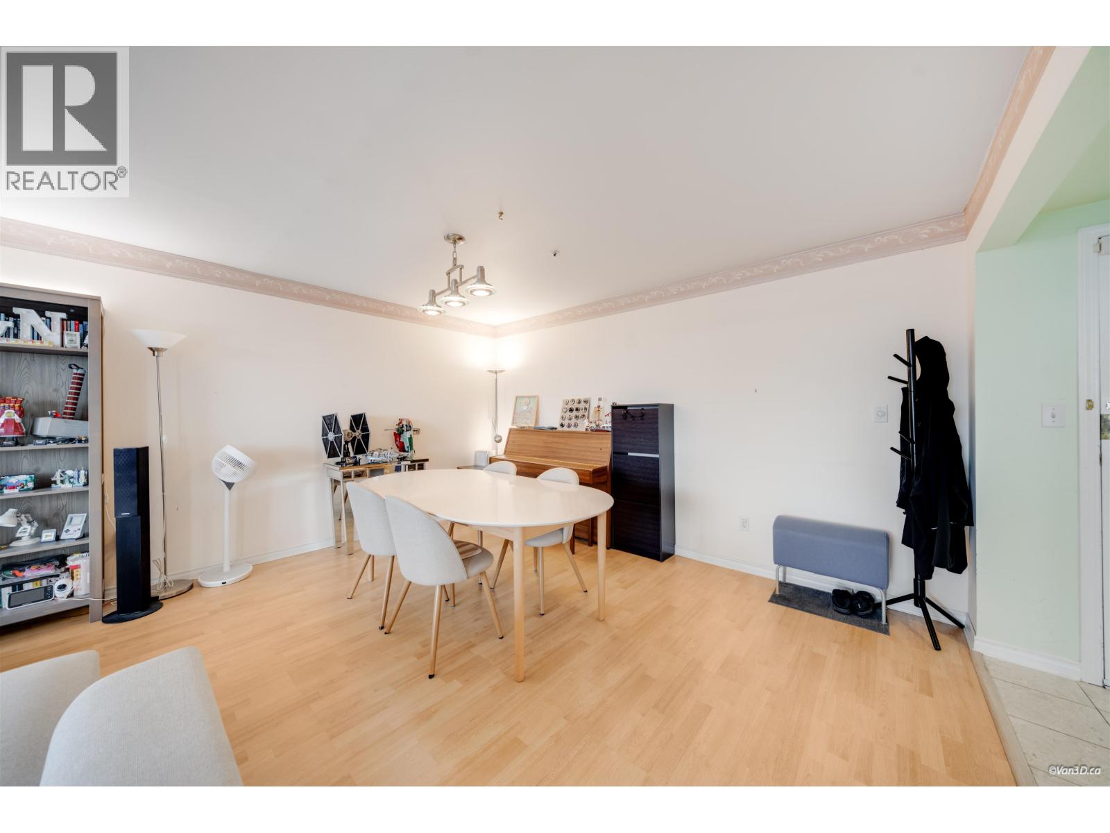 301 7700 Gilbert Road, Richmond, British Columbia  V7C 3W2 - Photo 5 - R3081552