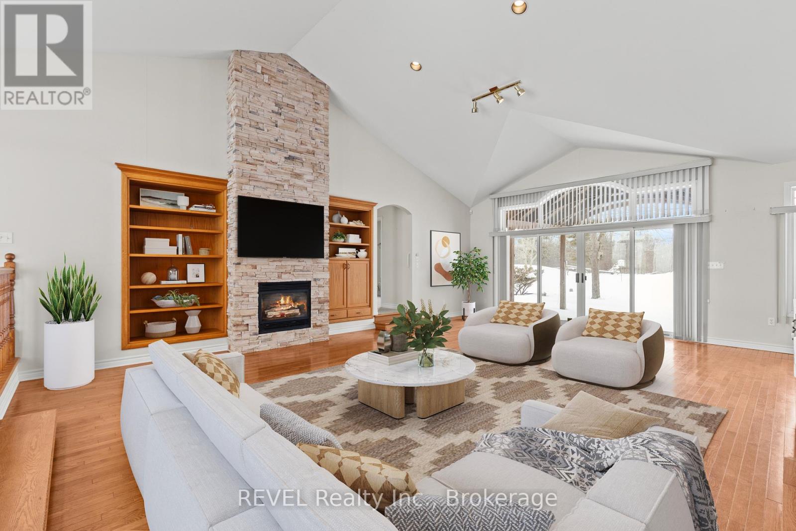 2765 Niagara Parkway, Fort Erie (Black Creek), Ontario  L2A 5M4 - Photo 12 - X12715232