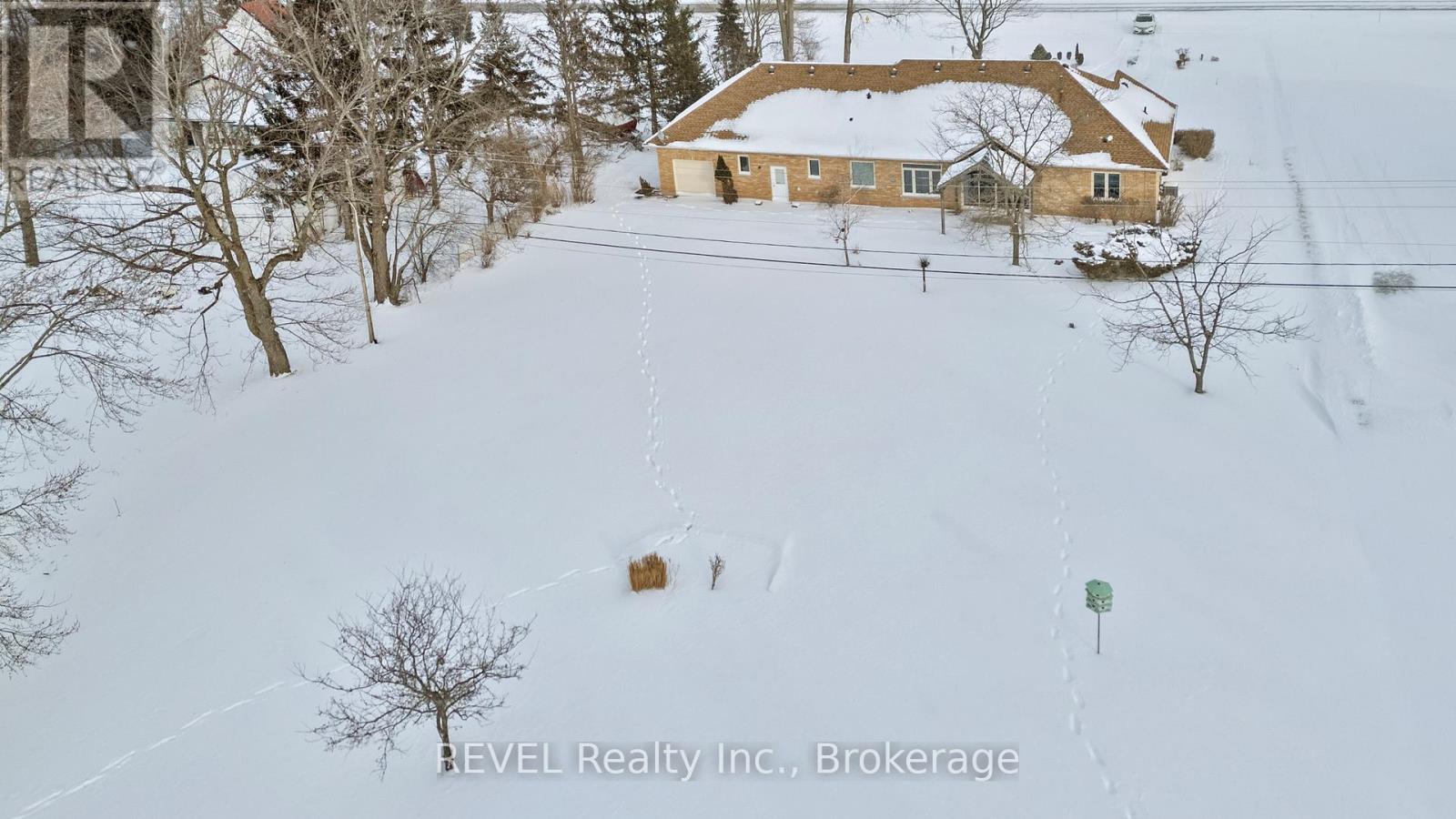 2765 Niagara Parkway, Fort Erie (Black Creek), Ontario  L2A 5M4 - Photo 39 - X12715232