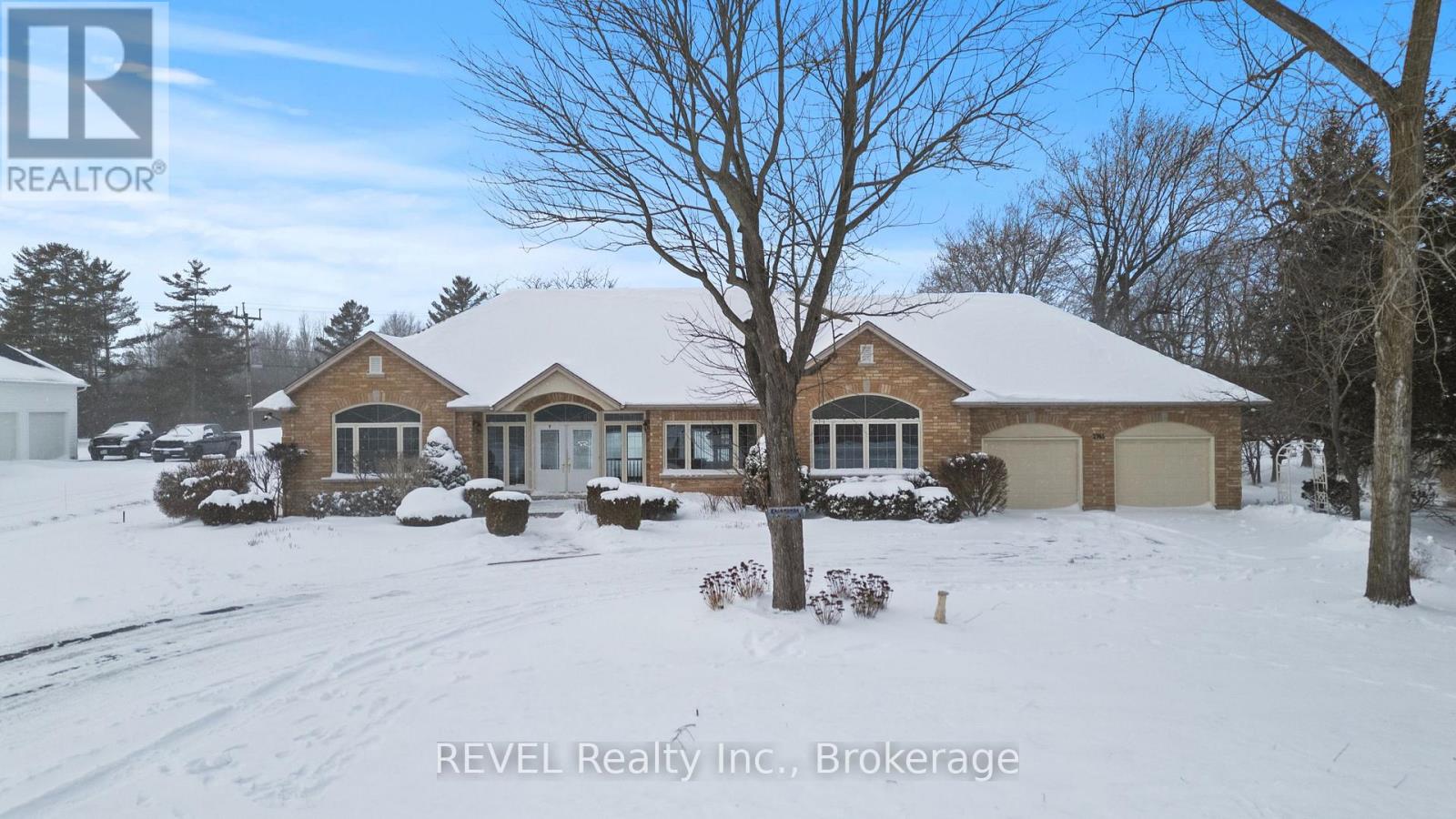 2765 Niagara Parkway, Fort Erie (Black Creek), Ontario  L2A 5M4 - Photo 42 - X12715232