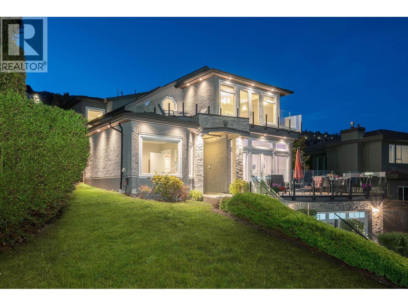 2567 Lawson Avenue, West Vancouver, British Columbia  V7V 2G1 - Photo 4 - R3081534