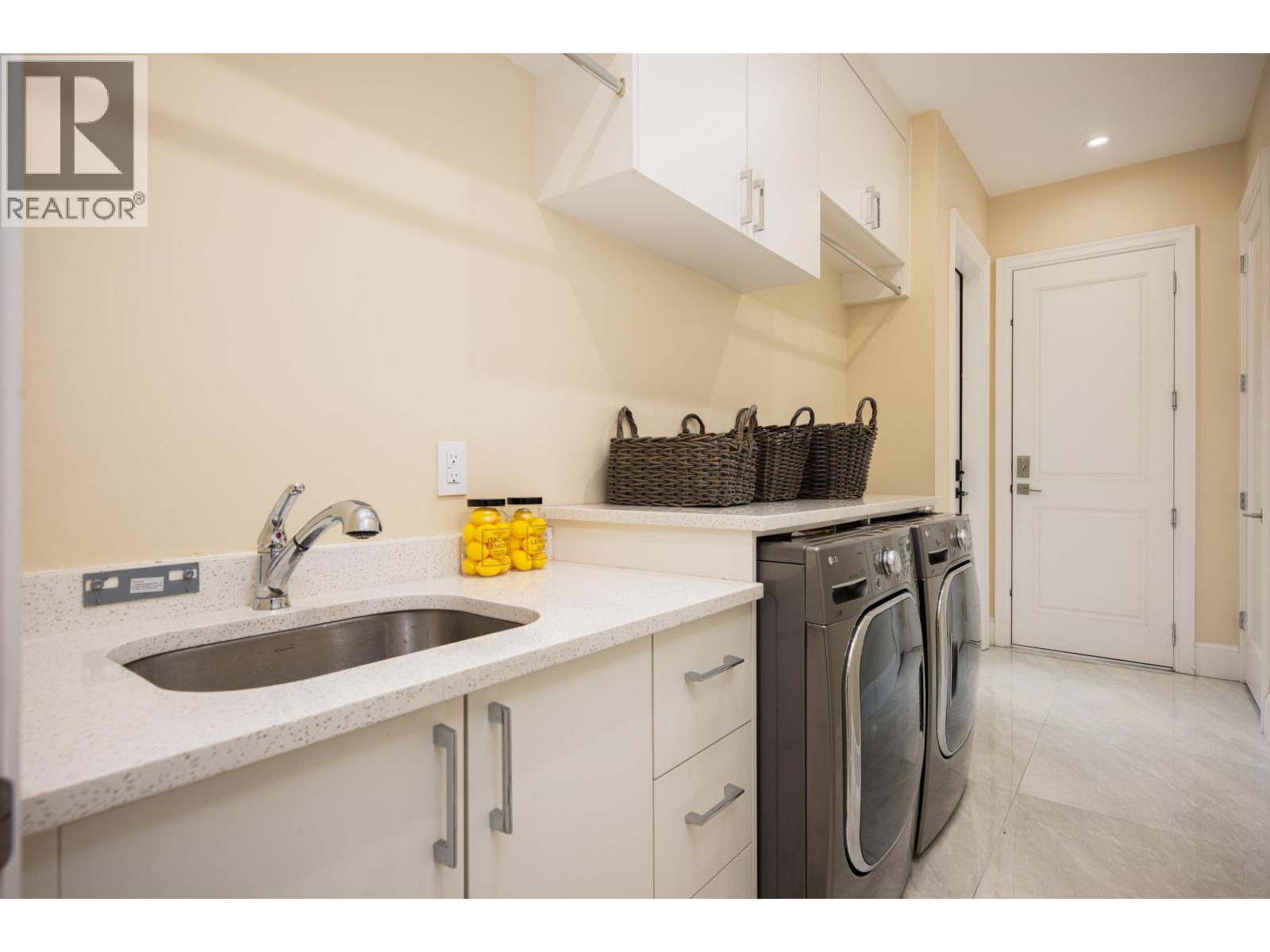 8160 Railway Avenue, Richmond, British Columbia  V7C 5C8 - Photo 37 - R3081540