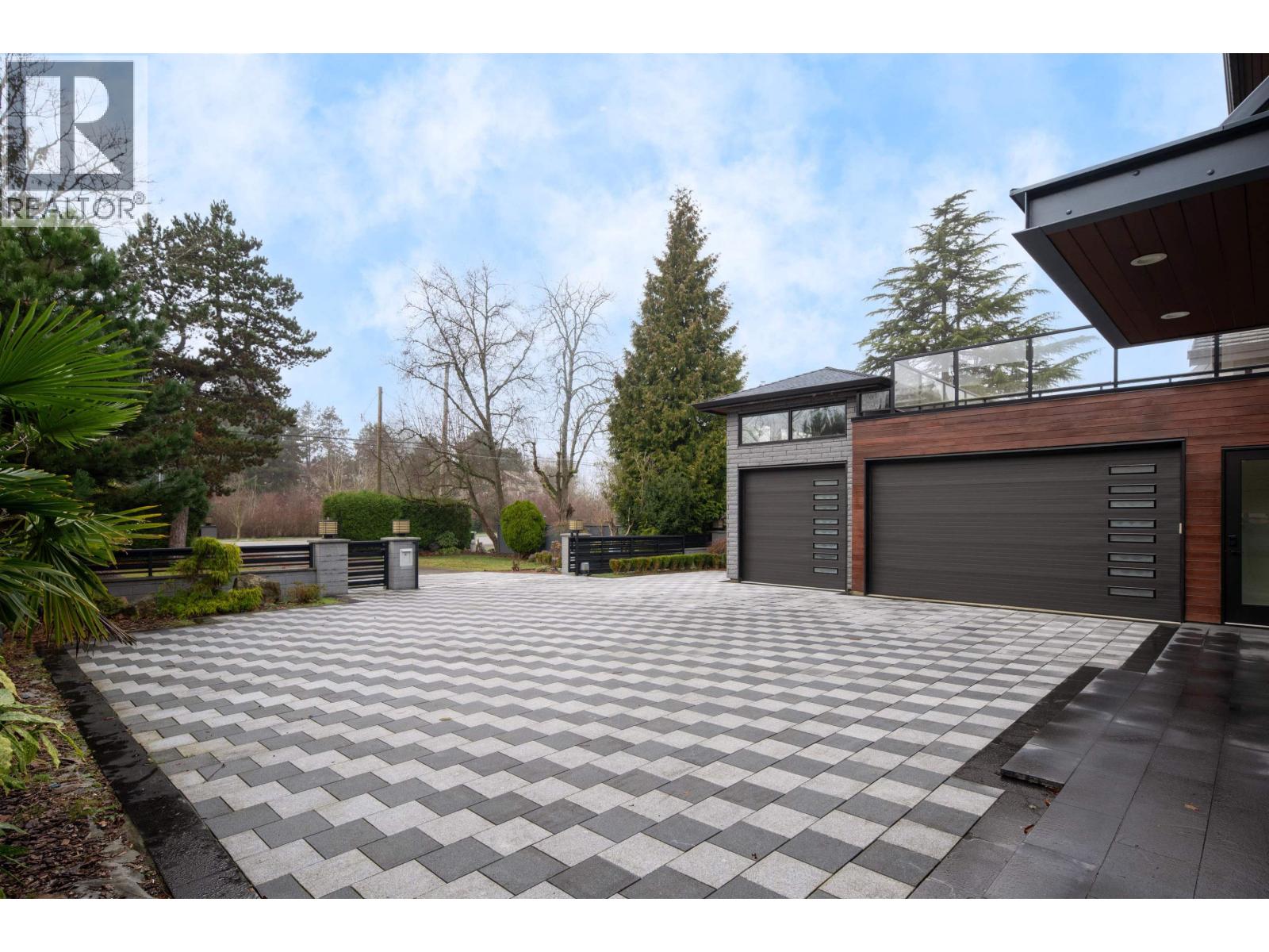 8160 Railway Avenue, Richmond, British Columbia  V7C 5C8 - Photo 4 - R3081540