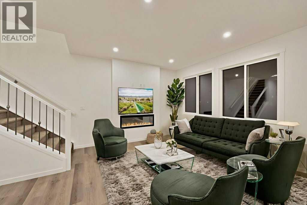 561 Chelsea Gardens, Chestermere, Alberta  T1X 2V4 - Photo 13 - A2280508