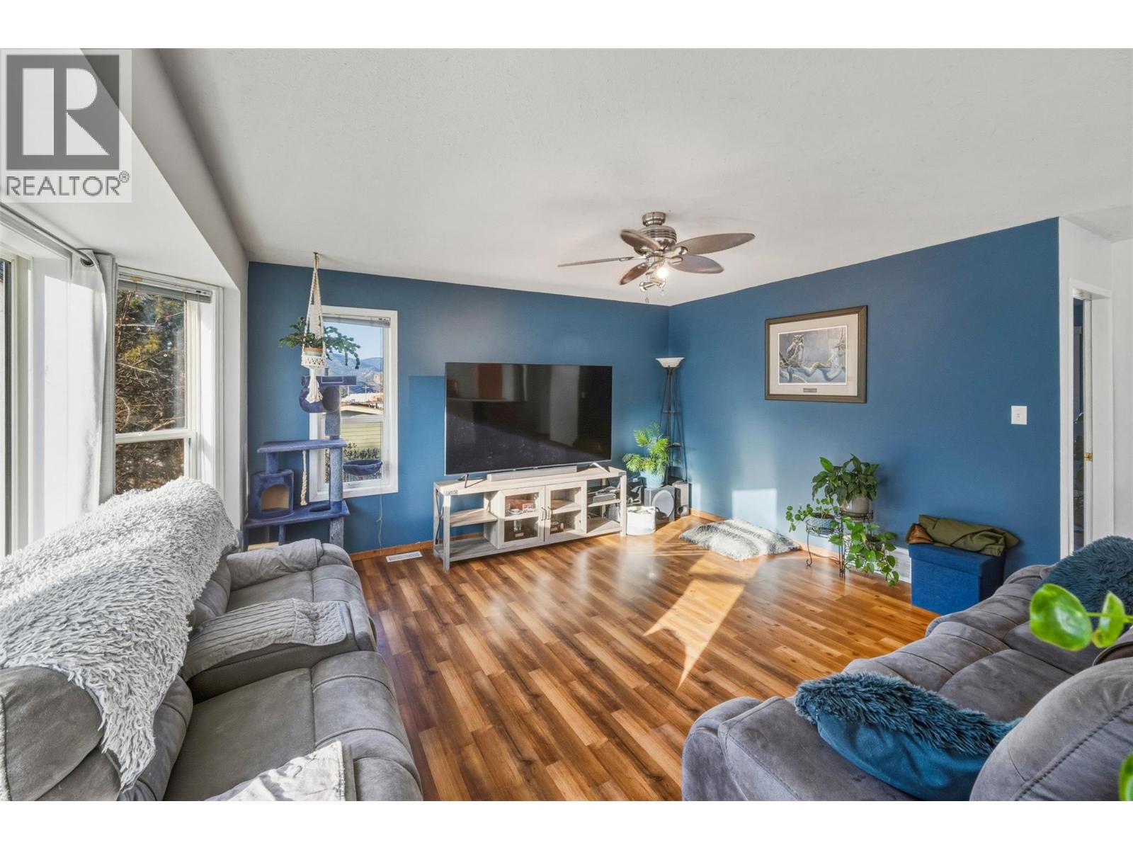 1721 Wallis Road, Okanagan Falls, British Columbia  V0H 1R2 - Photo 9 - 10373227