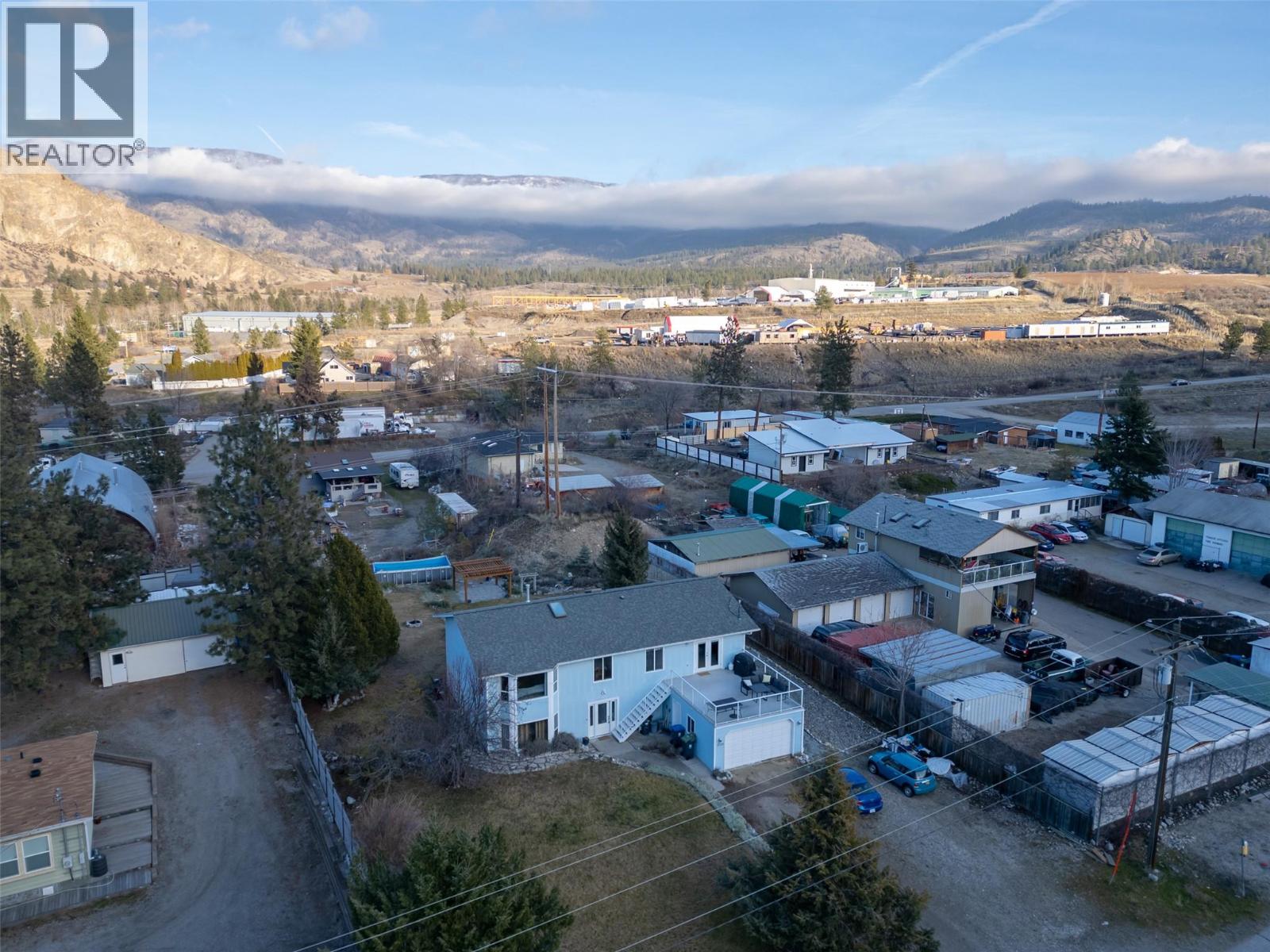 1721 Wallis Road, Okanagan Falls, British Columbia  V0H 1R2 - Photo 2 - 10373227