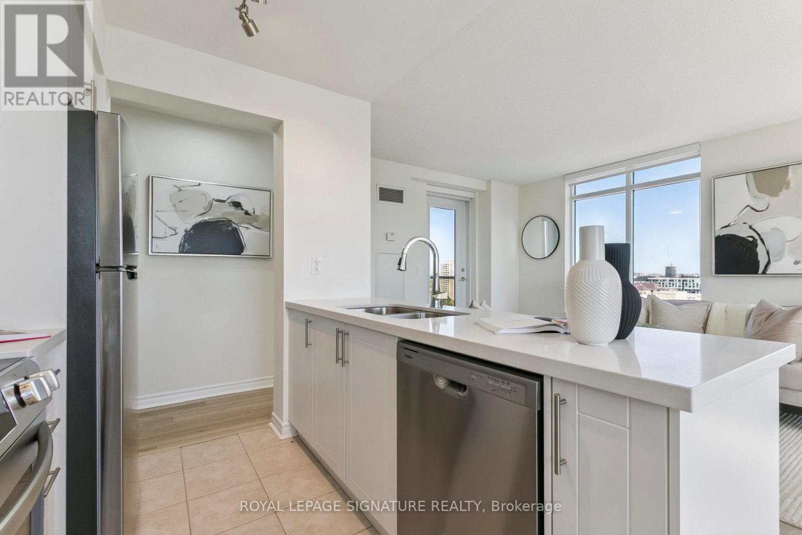 1307 - 18 Kenaston Gardens, Toronto, Ontario  M2K 3C7 - Photo 7 - C12715158