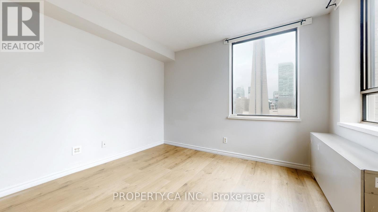1606 - 260 Queens Quay W, Toronto, Ontario  M5J 2N3 - Photo 12 - C12715186