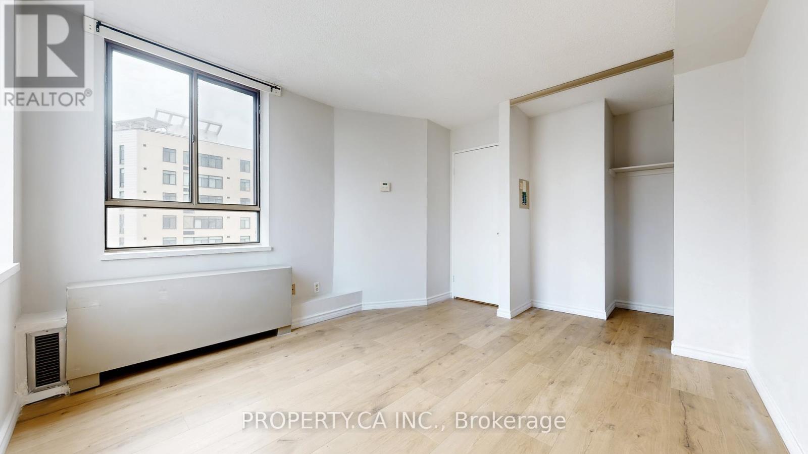 1606 - 260 Queens Quay W, Toronto, Ontario  M5J 2N3 - Photo 13 - C12715186