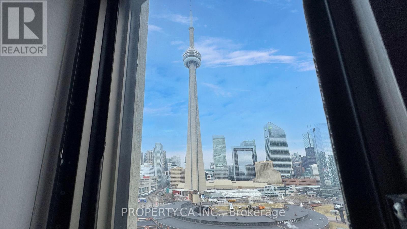 1606 - 260 Queens Quay W, Toronto, Ontario  M5J 2N3 - Photo 22 - C12715186