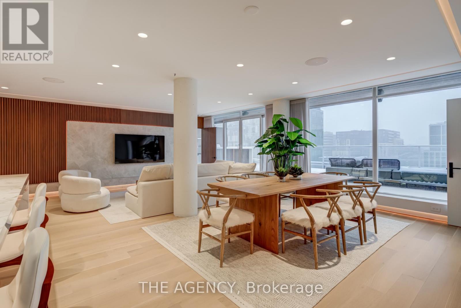 Ph1105 - 75 Portland Street N, Toronto, Ontario  M5V 2M9 - Photo 11 - C12715234