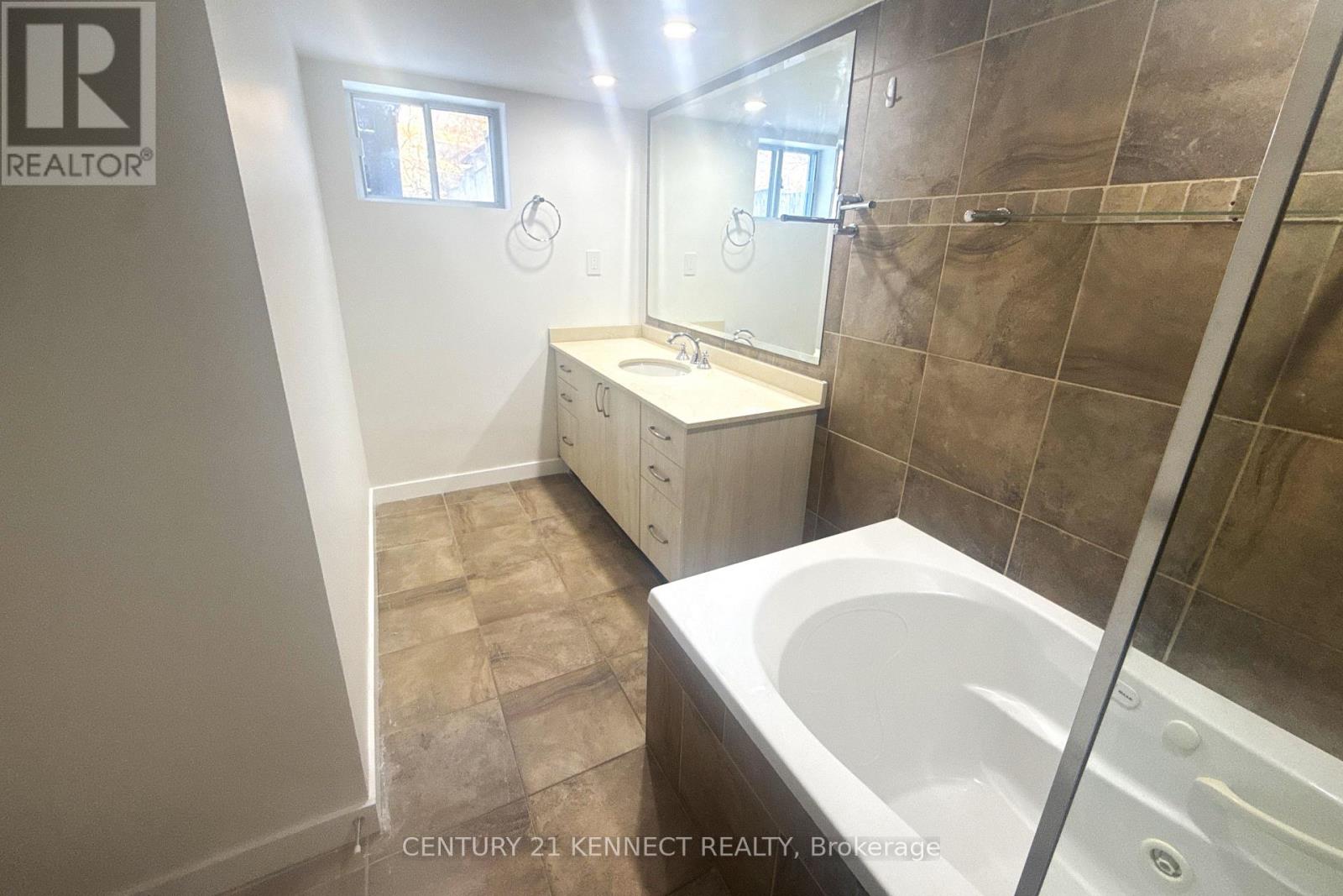 Bsmt - 17 Rockelm Road, Toronto, Ontario  M1L 3R7 - Photo 20 - E12676294