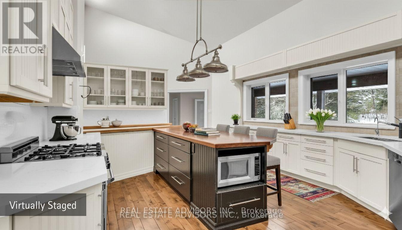 4997 Davis Drive, Whitchurch-Stouffville, Ontario  L4A 1Z1 - Photo 12 - N12556712