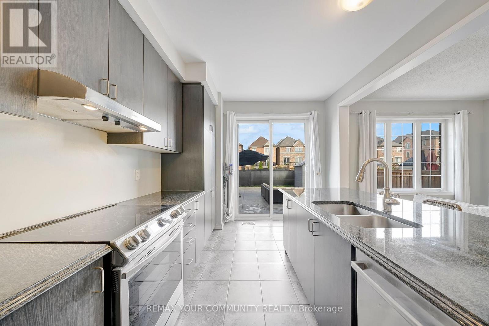 14 Faust Ridge, Vaughan, Ontario  L4H 4T1 - Photo 19 - N12714156