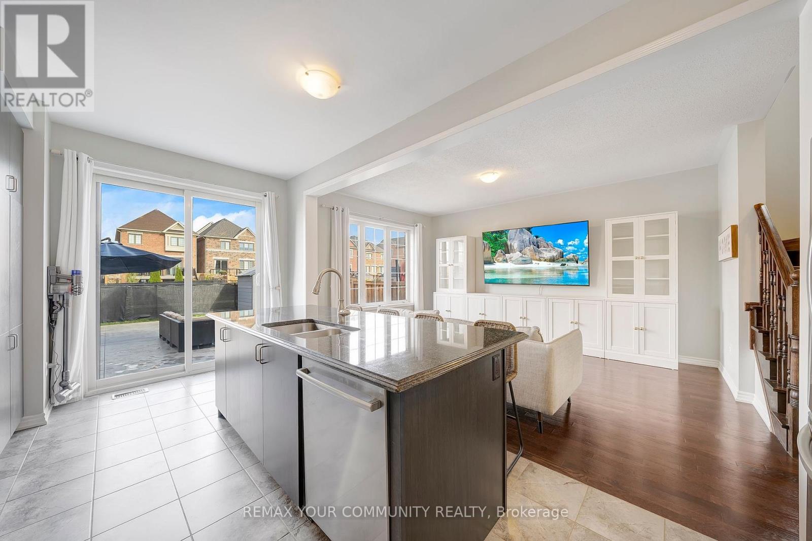 14 Faust Ridge, Vaughan, Ontario  L4H 4T1 - Photo 18 - N12714156