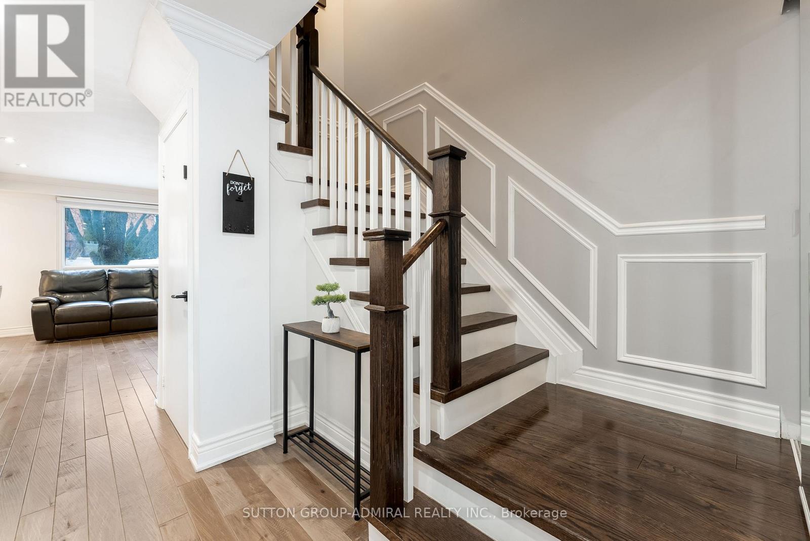 211 - 10 Bassett Boulevard, Whitby, Ontario  L1N 9C3 - Photo 13 - E12715224