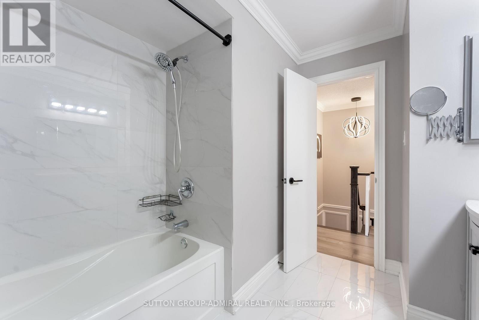 211 - 10 Bassett Boulevard, Whitby, Ontario  L1N 9C3 - Photo 23 - E12715224