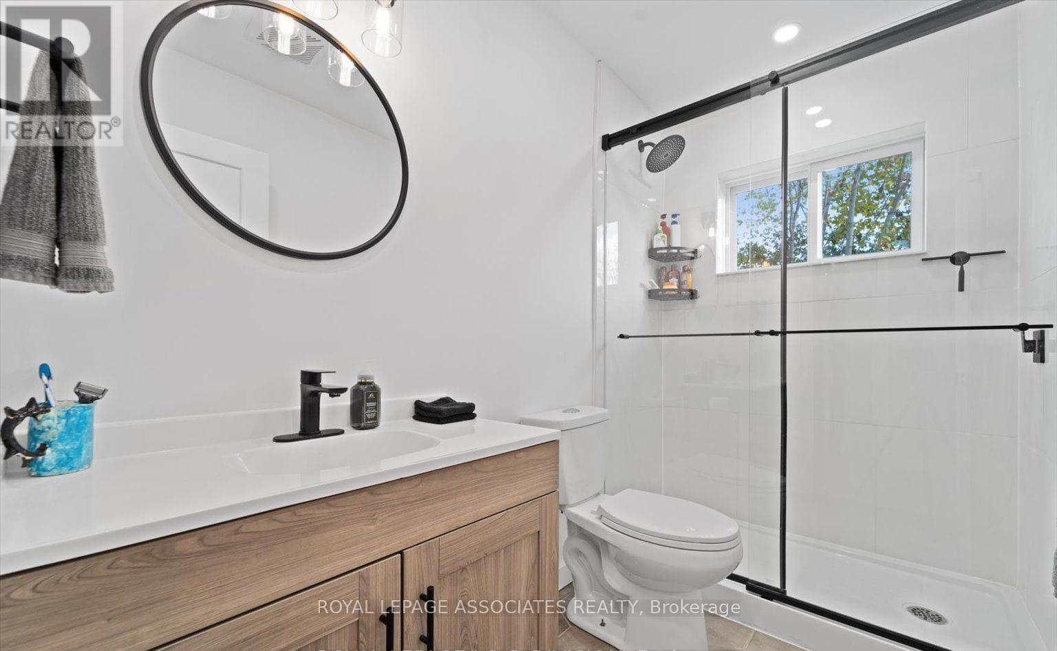 179 Church Street, Georgina, Ontario  L4P 1J4 - Photo 19 - N12715146