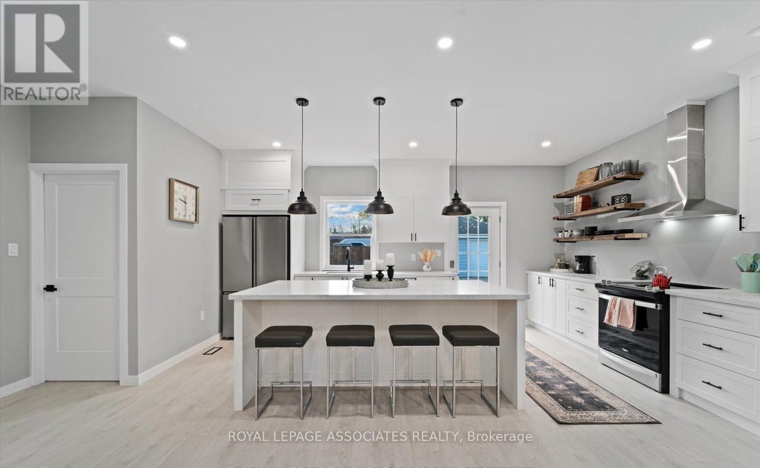 179 Church Street, Georgina, Ontario  L4P 1J4 - Photo 7 - N12715146