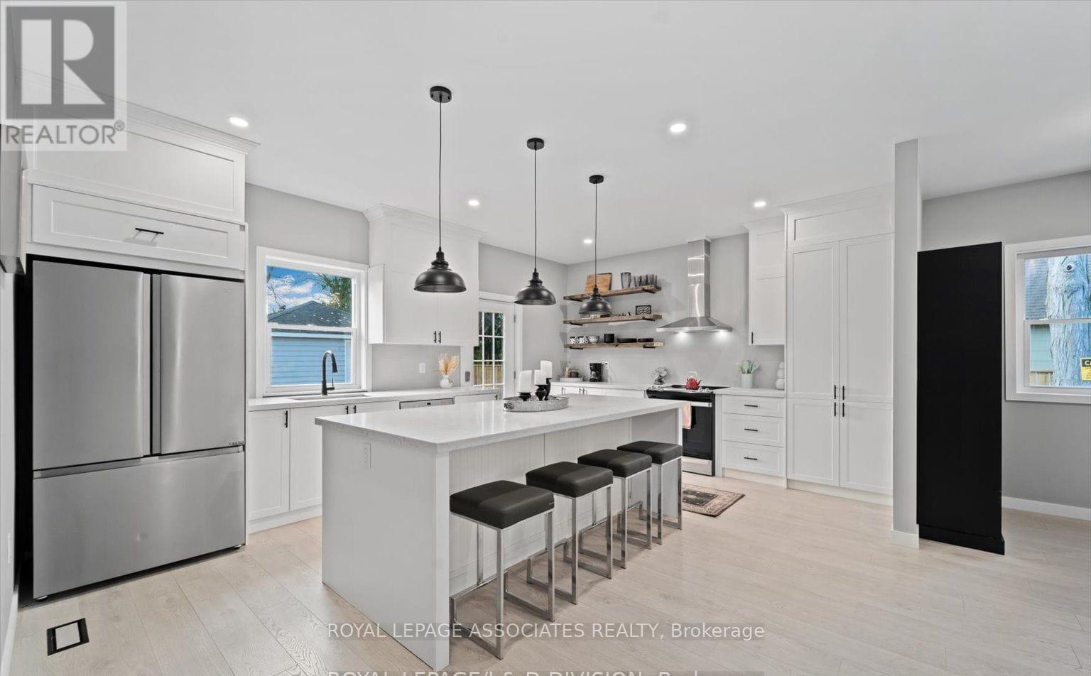 179 Church Street, Georgina, Ontario  L4P 1J4 - Photo 8 - N12715146