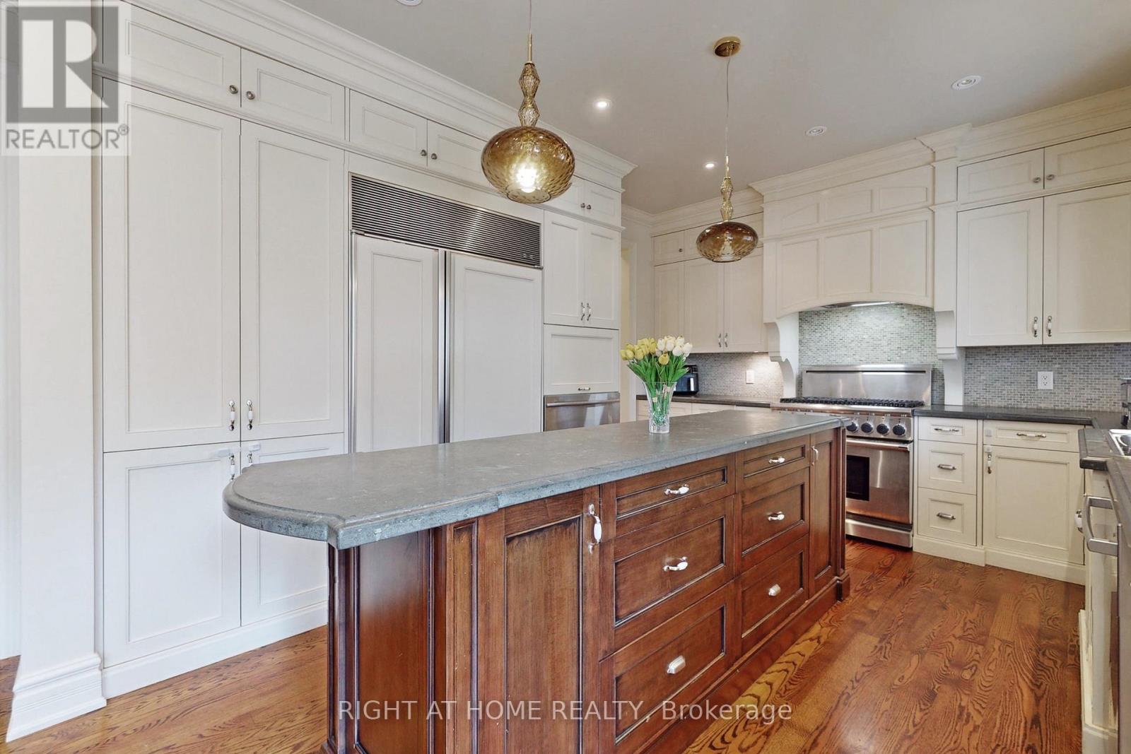 88 Langtry Place, Vaughan, Ontario  L4J 8L6 - Photo 14 - N12715178