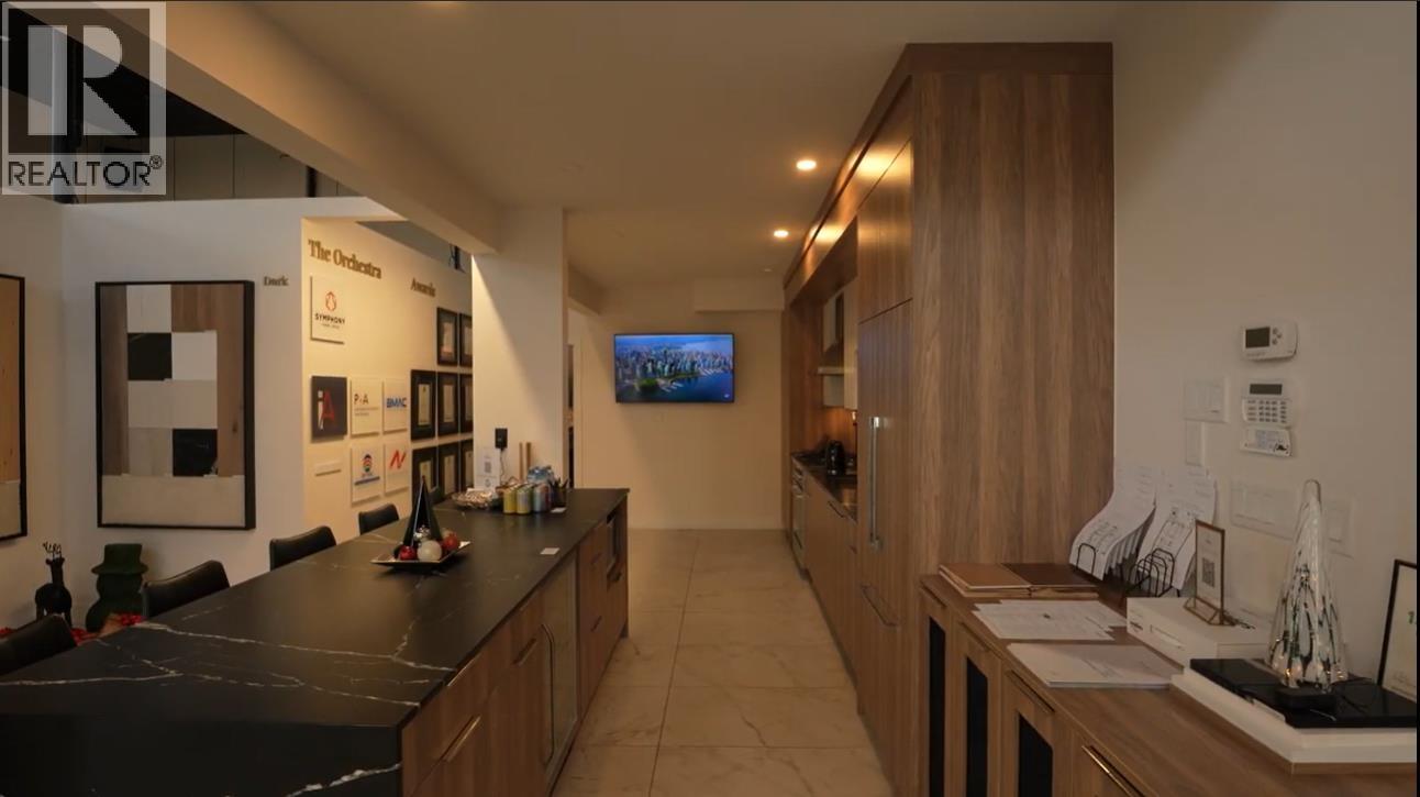 5648 Imperial Street, Burnaby, British Columbia  V5J 1E9 - Photo 7 - C8075288