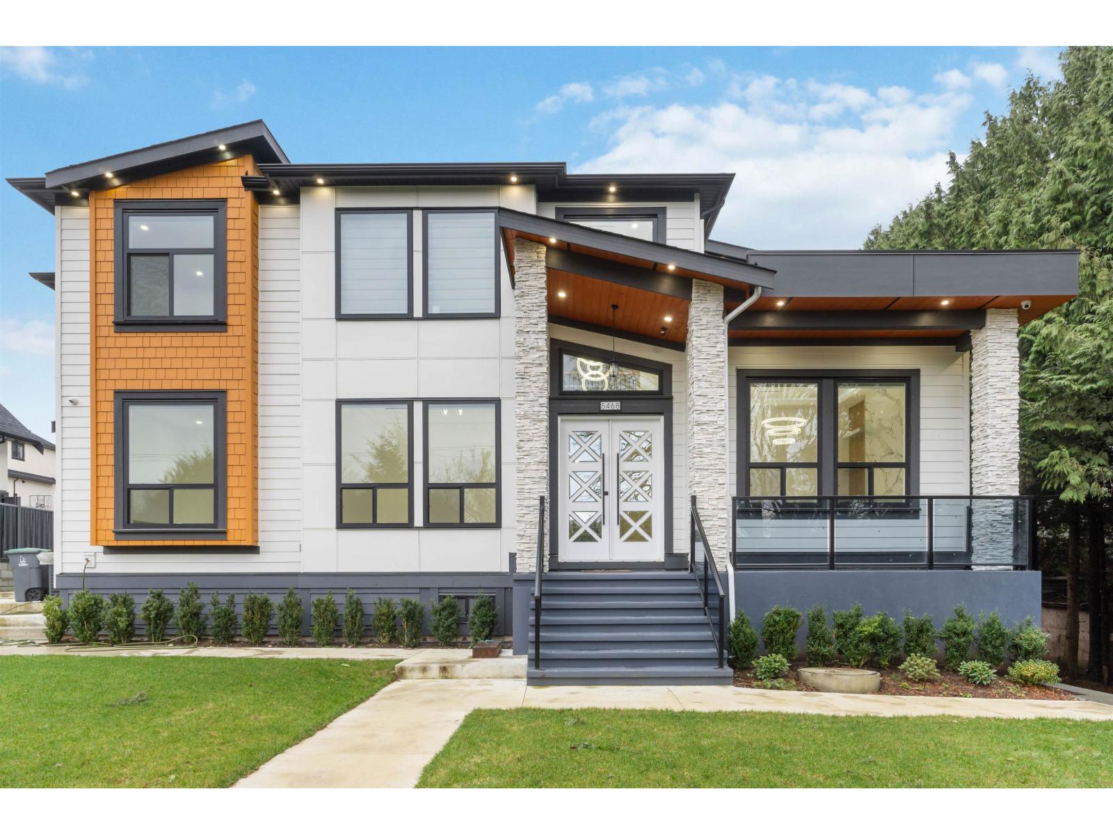 5468 184 Street, Surrey, British Columbia  V3S 1E1 - Photo 1 - R3081062