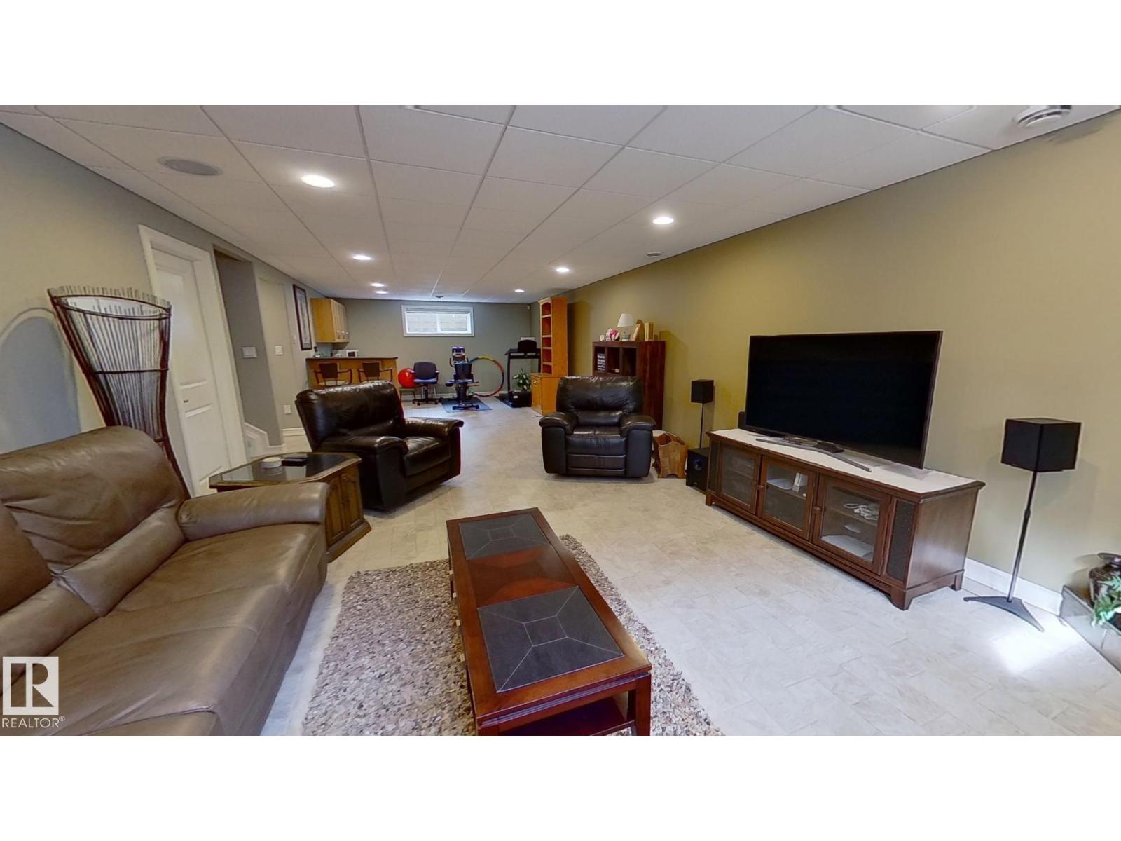 928 Thompson Pl Nw, Edmonton, Alberta  T6R 3K4 - Photo 15 - E4470587