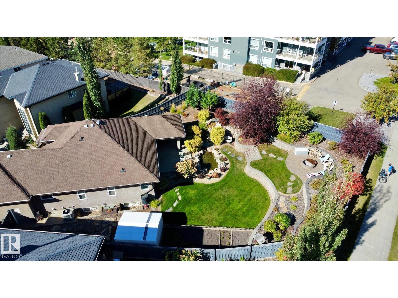 928 Thompson Pl Nw, Edmonton, Alberta  T6R 3K4 - Photo 21 - E4470587