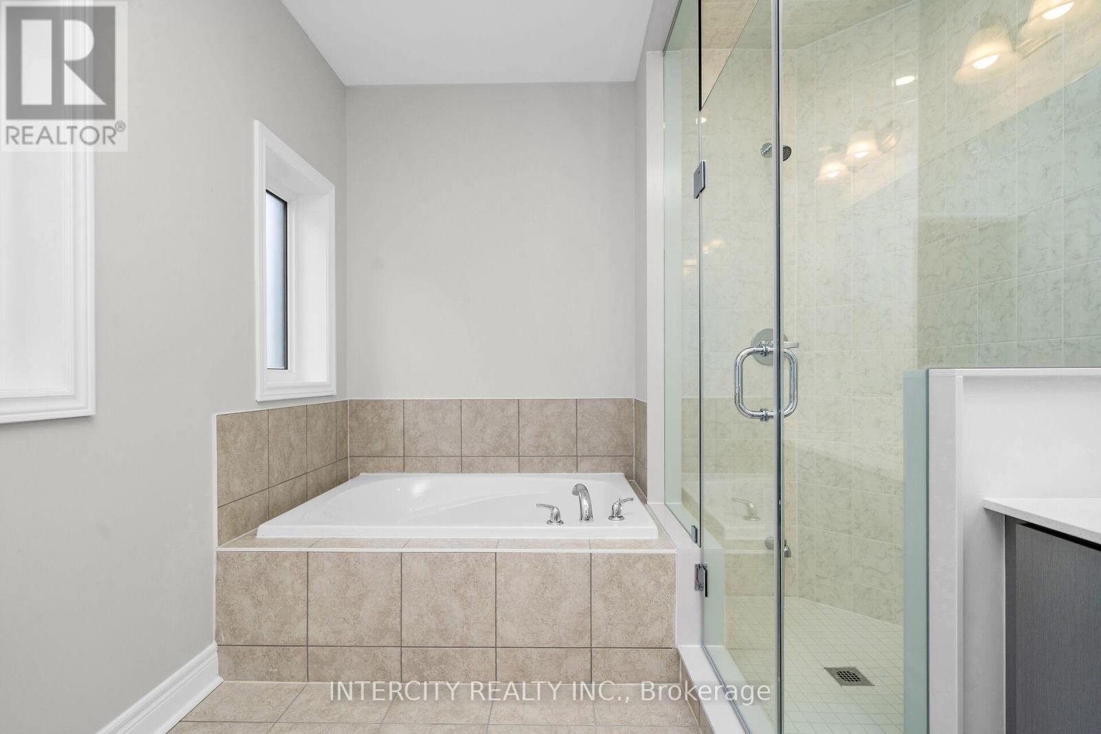 Lot 163 - 70 Claremont Drive, Brampton, Ontario  L6R 4E8 - Photo 20 - W12715144