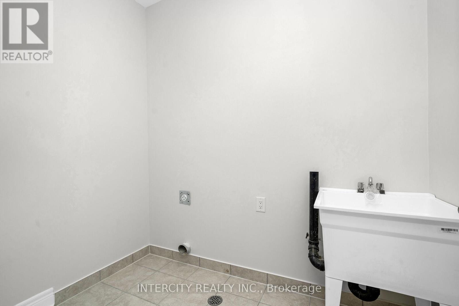 Lot 163 - 70 Claremont Drive, Brampton, Ontario  L6R 4E8 - Photo 33 - W12715144