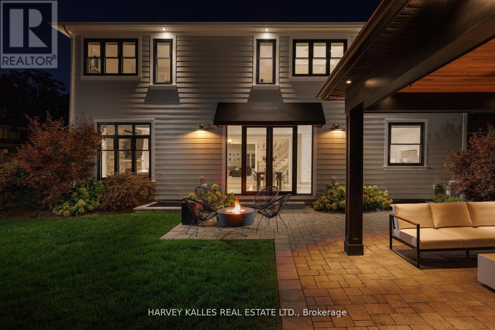 588 Stephens Crescent, Oakville, Ontario  L6K 1Y3 - Photo 12 - W12715148