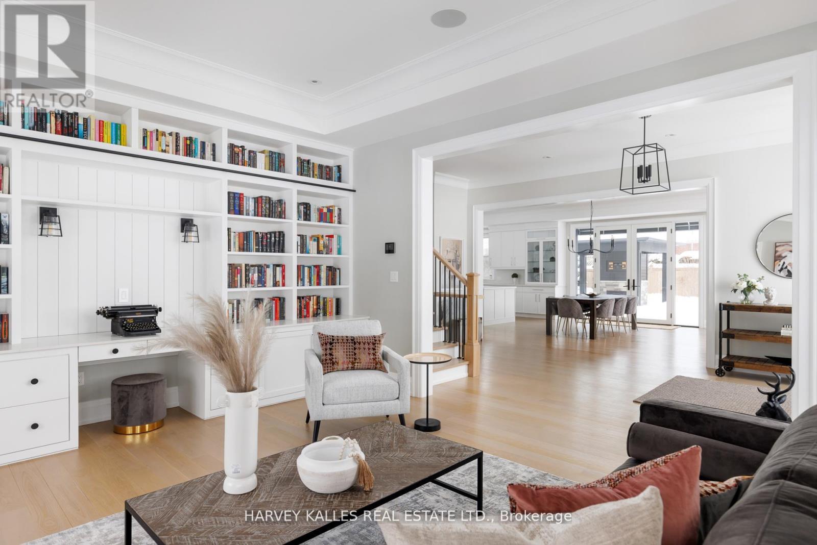 588 Stephens Crescent, Oakville, Ontario  L6K 1Y3 - Photo 18 - W12715148