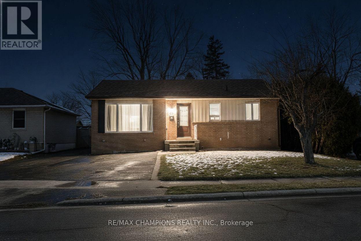 68 Nanwood Drive, Brampton, Ontario  L6W 1L9 - Photo 13 - W12715174