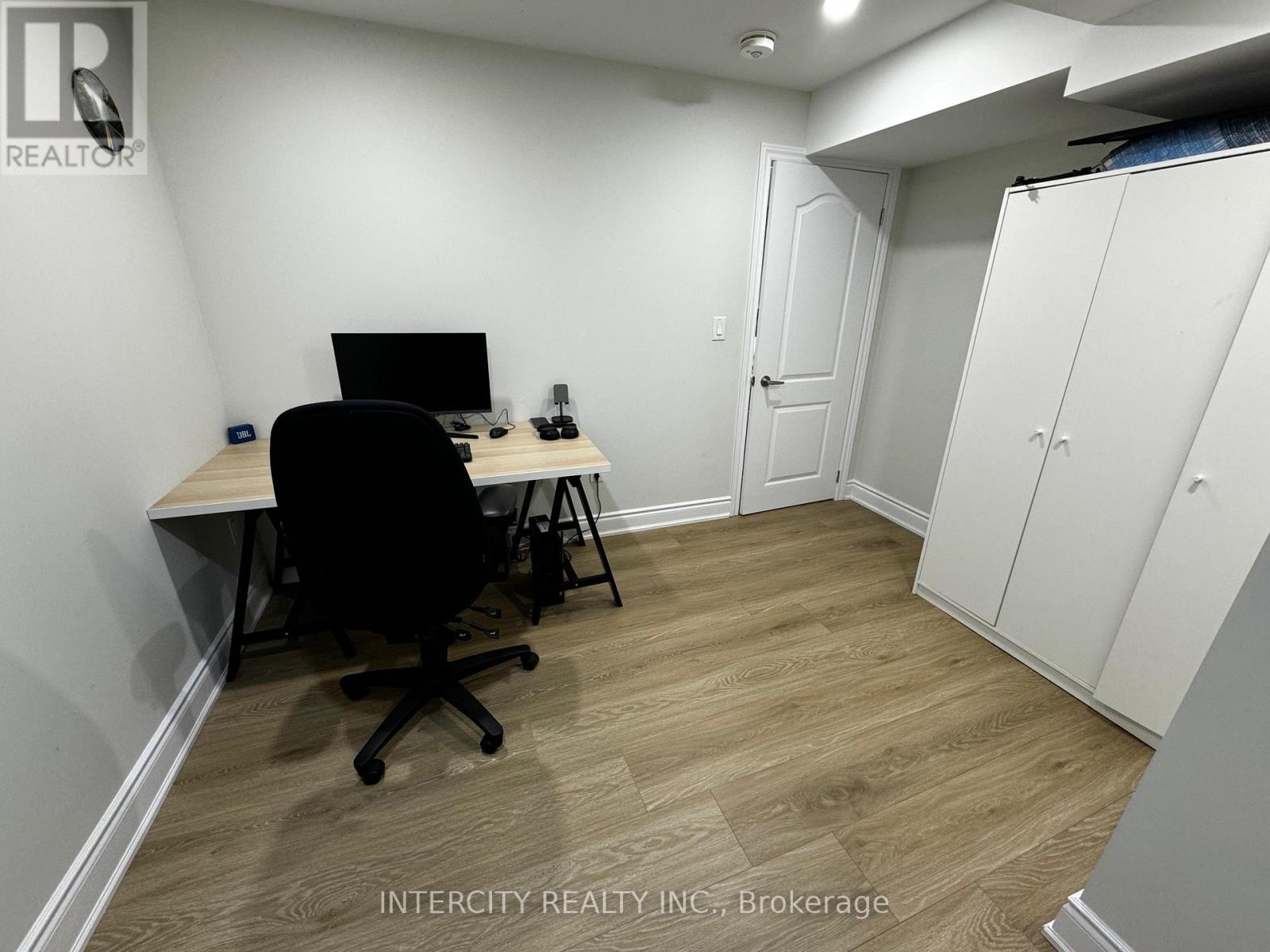 26 Block Road, Brampton, Ontario  L7A 5B2 - Photo 6 - W12715184