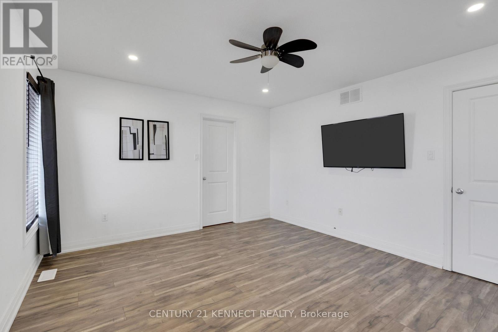 200 Courtney Crescent, Orangeville, Ontario  L9W 4S4 - Photo 14 - W12715194