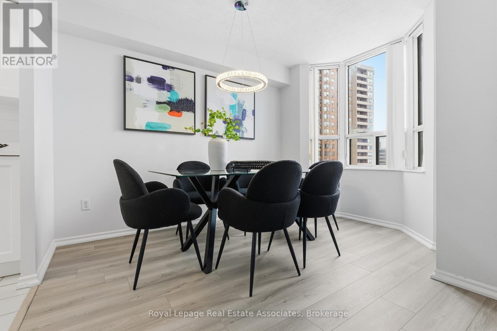 1004 - 10 Malta Avenue, Brampton, Ontario  L6Y 4G6 - Photo 7 - W12715196