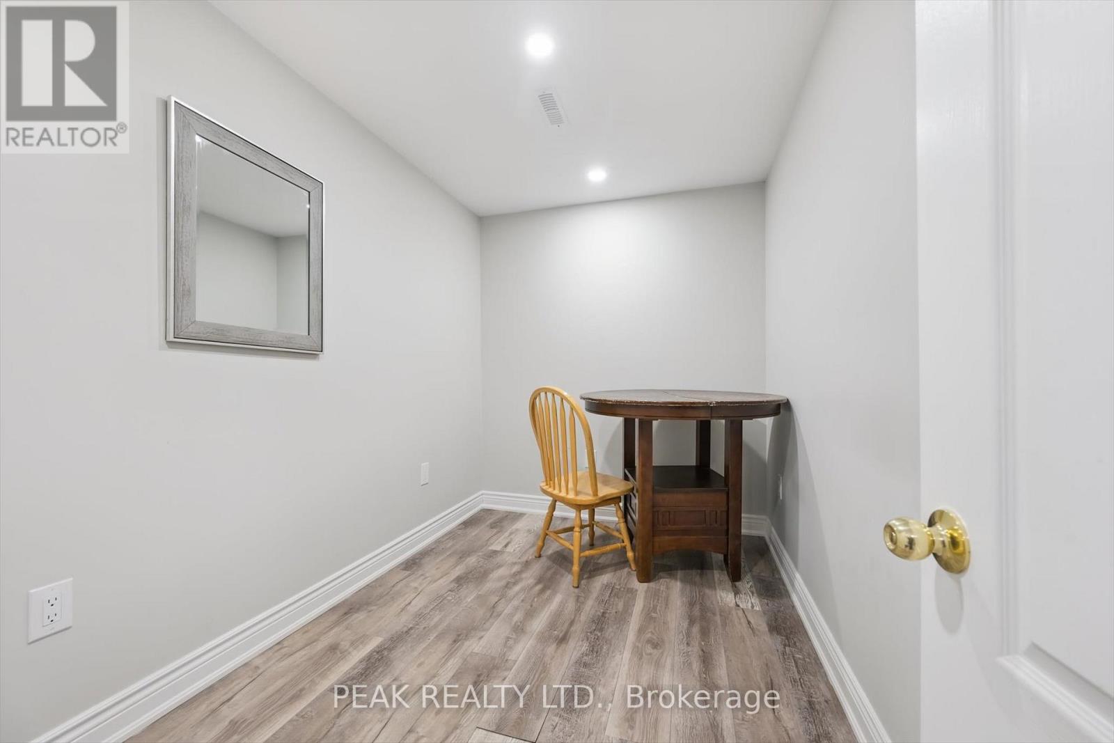 70 Daffodil Place, Brampton, Ontario  L6Y 3B5 - Photo 10 - W12715202