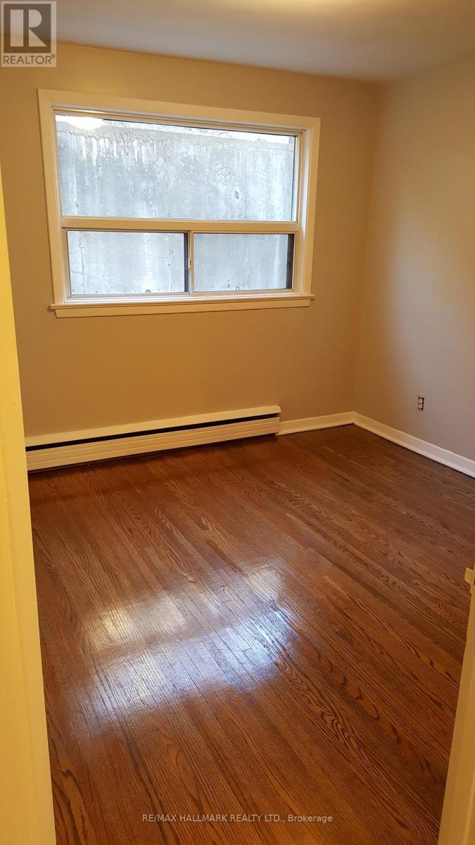 1268 Davenport Road, Toronto, Ontario  M6H 2G9 - Photo 7 - W12715216