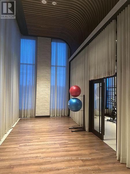 2001 - 3240 William Coltson Avenue, Oakville, Ontario  L6H 8C8 - Photo 13 - W12715220